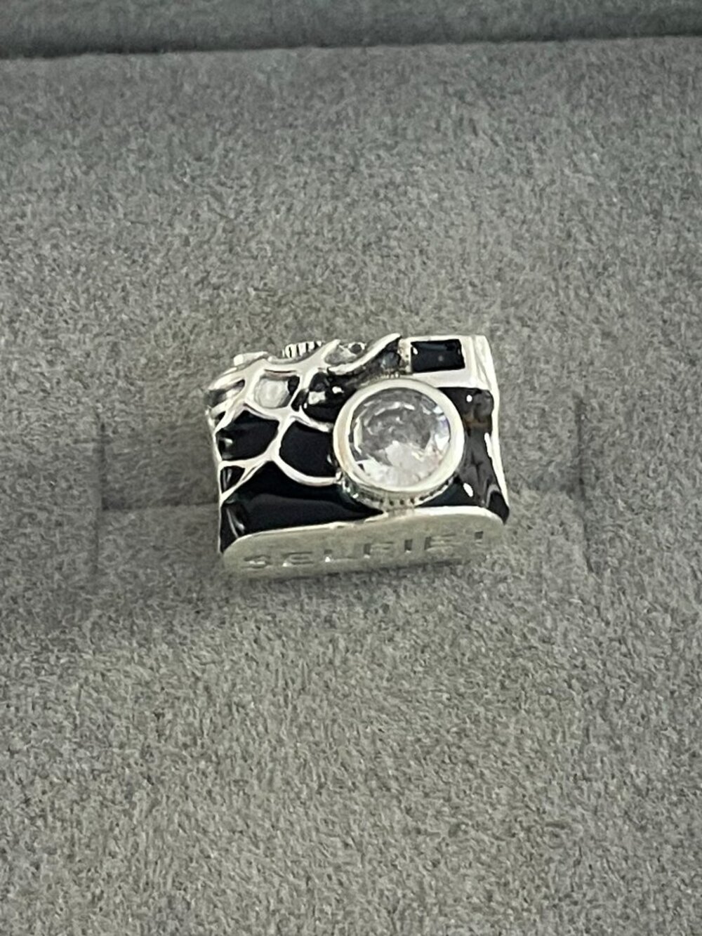 Pandora Marvel Spider-Man Camera Selfie Charm